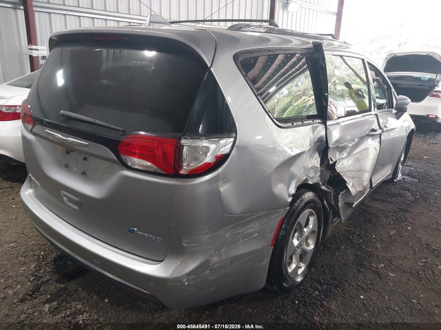 Aukcja sprzedaży 2018 Chrysler Pacifica Hybrid Touring L, vin: 2C4RC1L7XJR169298, numer aukcji: 45645491