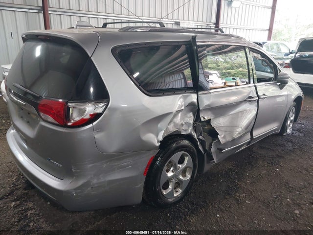 Aukcja sprzedaży 2018 Chrysler Pacifica Hybrid Touring L, vin: 2C4RC1L7XJR169298, numer aukcji: 45645491