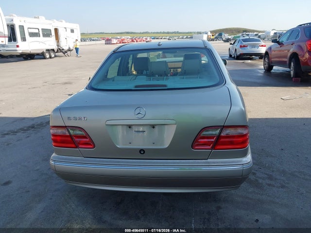 45645511 :رقم المزاد ، WDBJF65J6YB079017 vin ، 2000 Mercedes-benz E 320 مزاد بيع