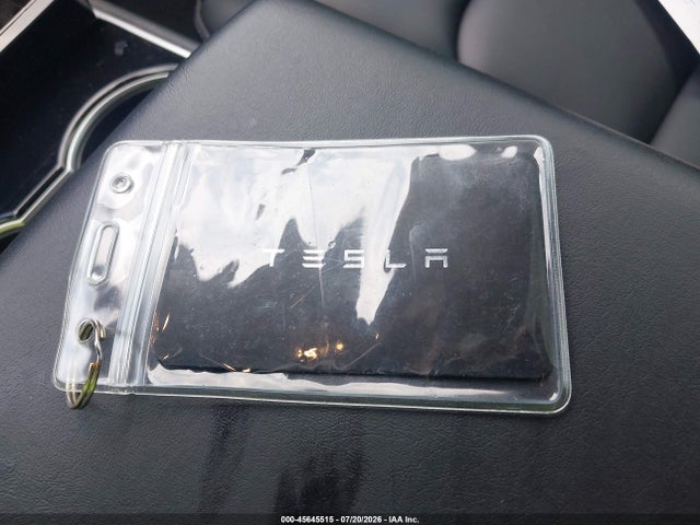 Продажа на аукционе авто 2018 Tesla Model 3 Long Range/mid Range, vin: 5YJ3E1EA3JF152833, номер лота: 45645515