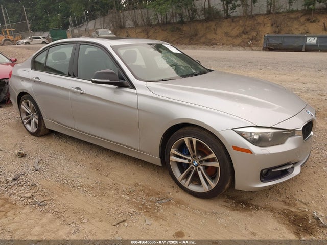 2015 Bmw 328i Xdrive მანქანა იყიდება აუქციონზე, vin: WBA3B3G52FNR87610, აუქციონის ნომერი: 45645535