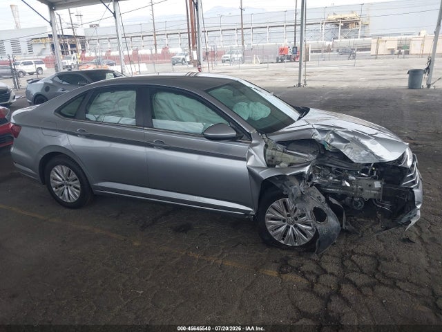 3VWC57BU2KM274580 Volkswagen Jetta 1.4t R-line/1.4t S/1.4t Se