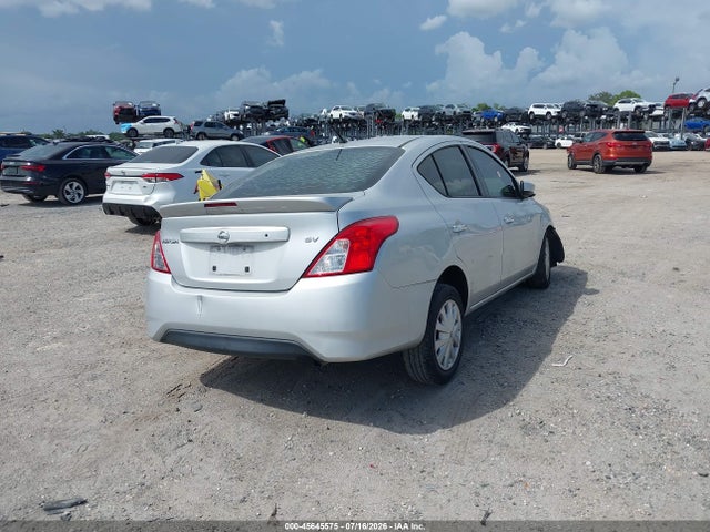 2017 Nissan Versa 1.6 Sv მანქანა იყიდება აუქციონზე, vin: 3N1CN7AP1HK467132, აუქციონის ნომერი: 45645575