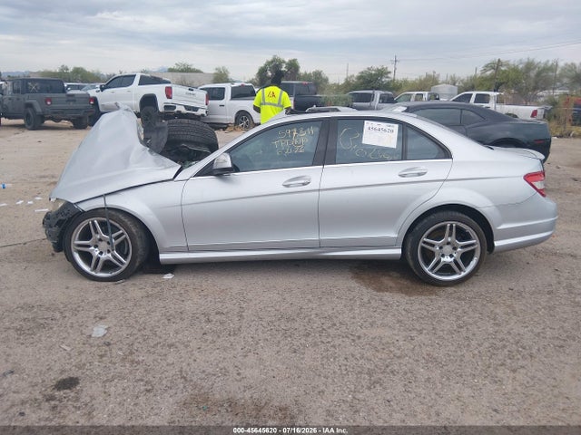 Продажа на аукционе авто 2008 Mercedes-benz C 300 Luxury/sport, vin: WDDGF54X08R016245, номер лота: 45645620