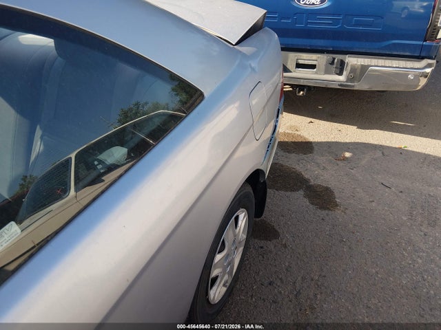 45645640 :رقم المزاد ، 1HGEM22513L050716 vin ، 2003 Honda Civic Lx مزاد بيع