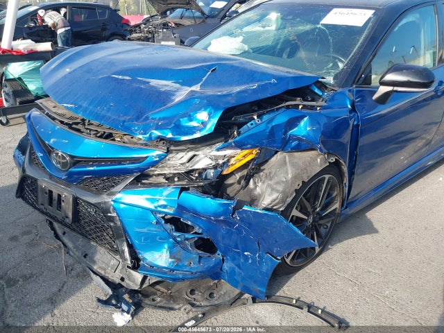 4T1B61HKXJU130294 Toyota CAMRY XSE