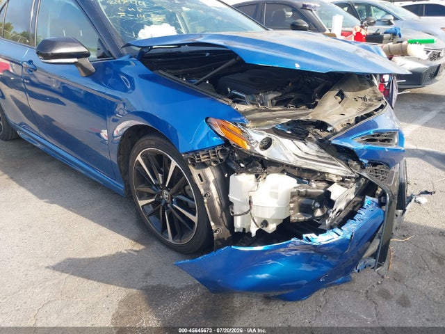 4T1B61HKXJU130294 Toyota CAMRY XSE