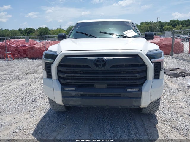 Продаж на аукціоні авто 2024 Toyota Tundra Sr5, vin: 5TFLA5DB2RX151283, номер лоту: 45645688