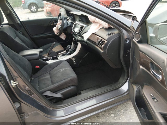 Honda ACCORD EX 2017 1HGCR2F74HA117302 Image 5