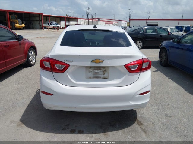 1G1BC5SM3J7145001 Chevrolet Cruze Ls Auto
