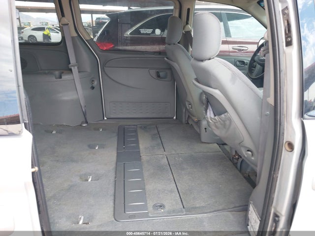 Aukcja sprzedaży 2005 Chrysler Town & Country Lx, vin: 2C4GP44R95R445053, numer aukcji: 45645714