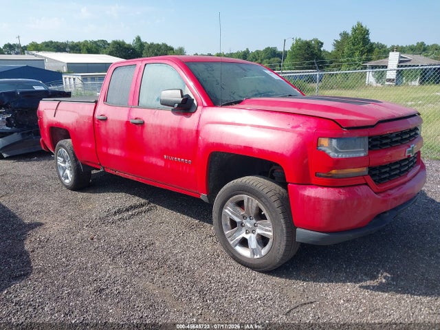 Auction sale of the 2017 Chevrolet Silverado 1500 Custom, vin: 1GCVKPEC4HZ114084, lot number: 45645723