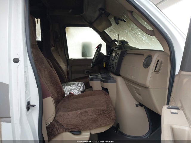 Four Winds E-450 Cutaway 2015 1FDXE4FS8FDA27332 Image 5