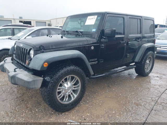 1C4BJWDG5GL202678 Jeep Wrangler Unlimited Sport