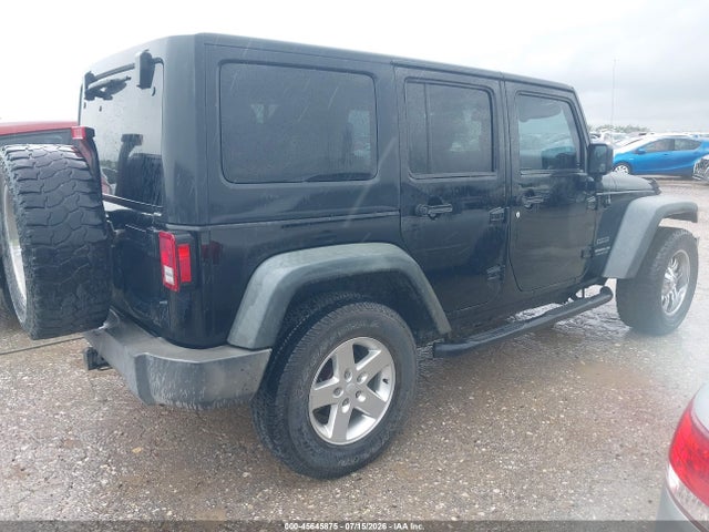 1C4BJWDG5GL202678 Jeep Wrangler Unlimited Sport