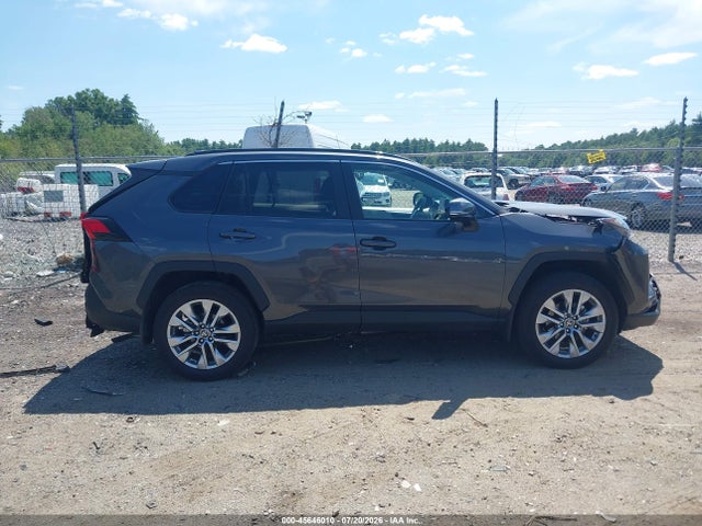 2T3A1RFV0SW569549 Toyota Rav4 Xle Premium