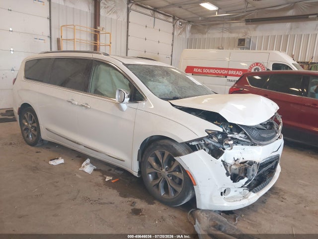 45646036 :رقم المزاد ، 2C4RC1GG0JR262034 vin ، 2018 Chrysler Pacifica Limited مزاد بيع
