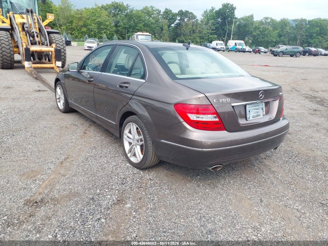 Aukcja sprzedaży 2013 Mercedes-benz C 300 Luxury 4matic, vin: WDDGF8ABXDR271506, numer aukcji: 45646082