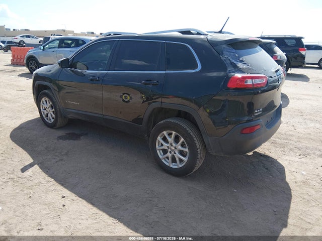 45646088 :رقم المزاد ، 1C4PJMCS0FW726155 vin ، 2015 Jeep Cherokee Latitude مزاد بيع