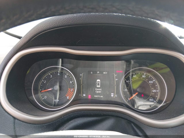 45646088 :رقم المزاد ، 1C4PJMCS0FW726155 vin ، 2015 Jeep Cherokee Latitude مزاد بيع