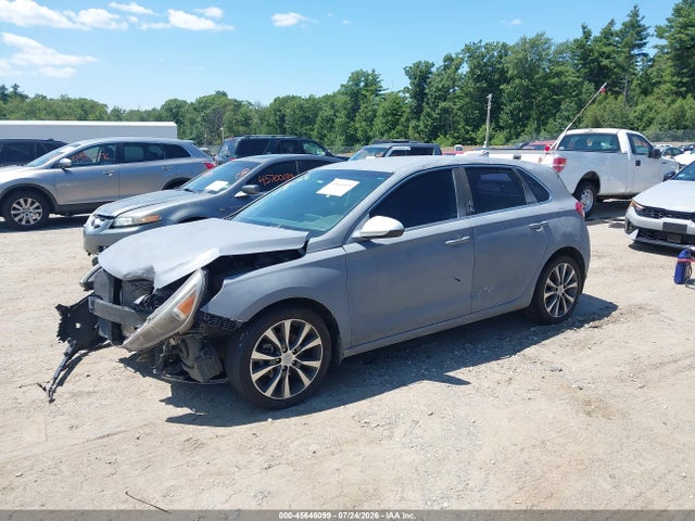 Hyundai ELANTRA GT 2018 KMHH35LE1JU025316 Image 2