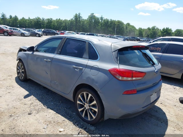 Hyundai ELANTRA GT 2018 KMHH35LE1JU025316 Image 3