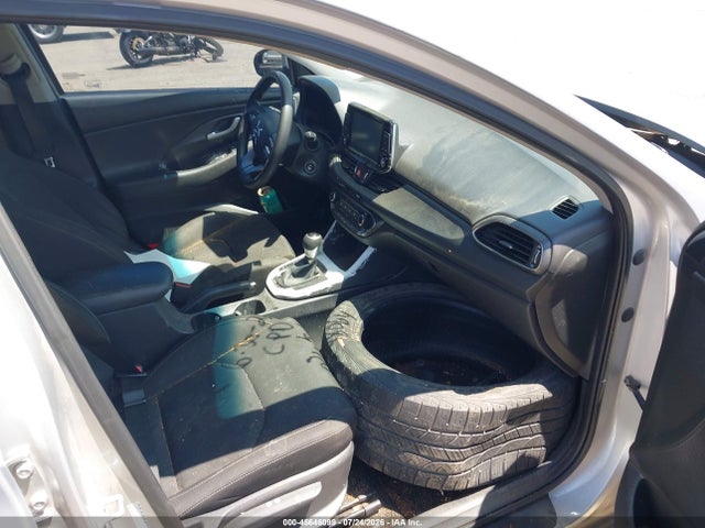 Hyundai ELANTRA GT 2018 KMHH35LE1JU025316 Image 5