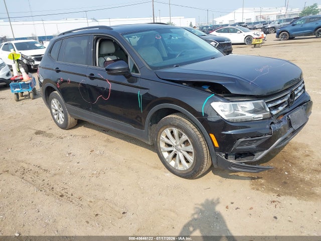 2018 Volkswagen Tiguan 2.0t S მანქანა იყიდება აუქციონზე, vin: 3VV0B7AX2JM091089, აუქციონის ნომერი: 45646122