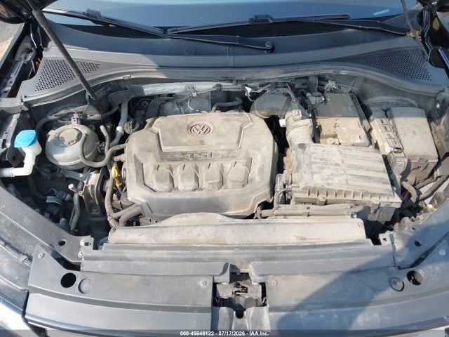 Продажа на аукционе авто 2018 Volkswagen Tiguan 2.0t S, vin: 3VV0B7AX2JM091089, номер лота: 45646122