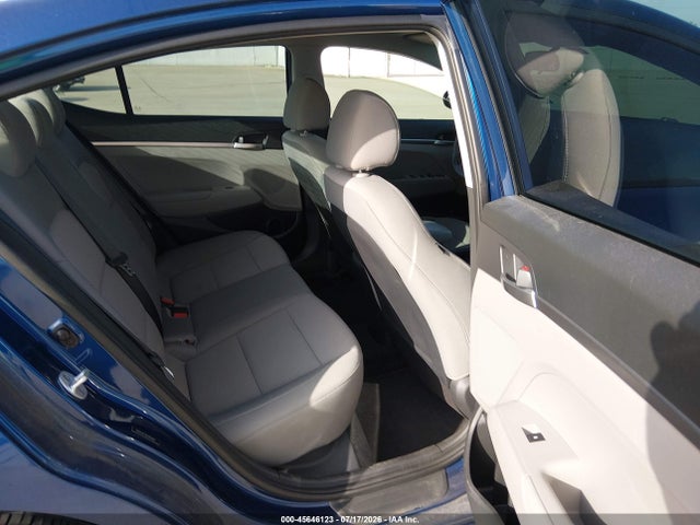 Hyundai ELANTRA SE 2019 5NPD74LF4KH496284 Image 8