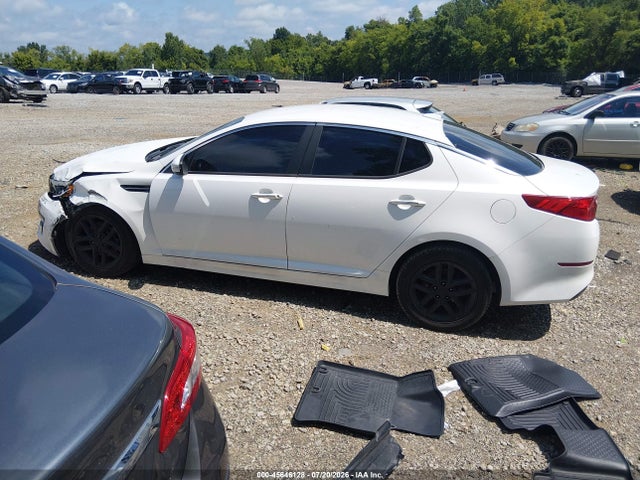 Продаж на аукціоні авто 2015 Kia Optima Lx, vin: KNAGM4A74F5538621, номер лоту: 45646128