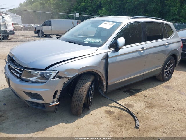 2021 Volkswagen Tiguan 2.0t Se/2.0t Se R-line Black/2.0t Sel მანქანა იყიდება აუქციონზე, vin: 3VV2B7AX8MM008780, აუქციონის ნომერი: 45646179