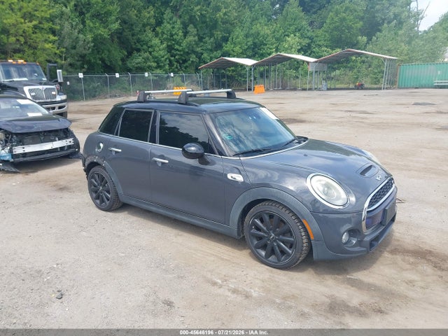Продажа на аукционе авто 2016 Mini Hardtop Cooper S, vin: WMWXU3C55G2D30825, номер лота: 45646196