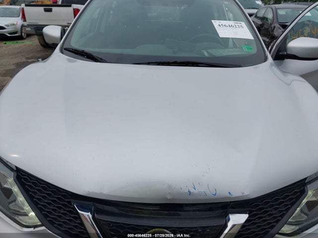 JN1BJ1CR4KW620696 Nissan Rogue Sport S