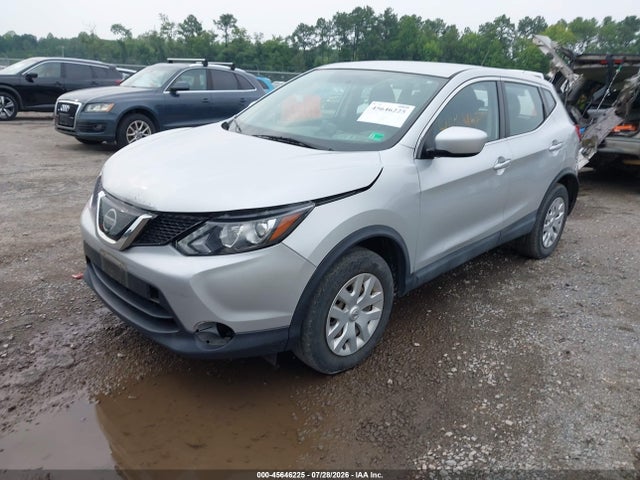JN1BJ1CR4KW620696 Nissan Rogue Sport S