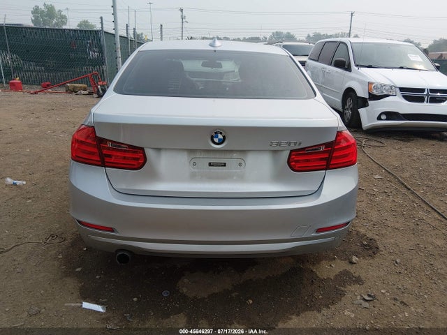 Aukcja sprzedaży 2014 Bmw 320i, vin: WBA3B1C52EPV79458, numer aukcji: 45646297