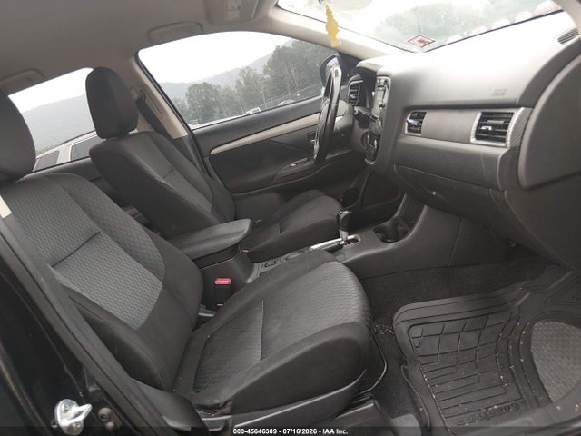 2014 Mitsubishi Outlander Se მანქანა იყიდება აუქციონზე, vin: JA4AD3A35EZ012239, აუქციონის ნომერი: 45646309