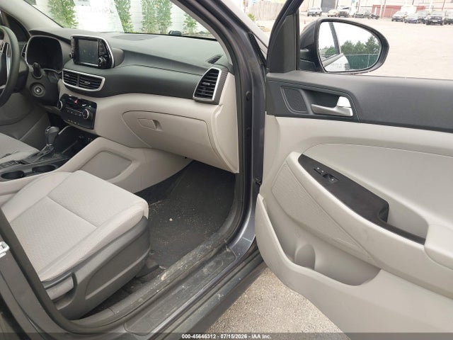 Hyundai TUCSON SE 2019 KM8J2CA47KU988841 Image 5
