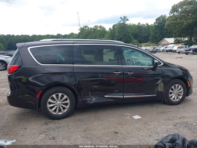 Aukcja sprzedaży 2018 Chrysler Pacifica Touring L Plus, vin: 2C4RC1EG8JR139603, numer aukcji: 45646335