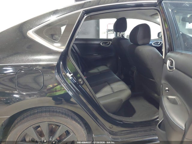45646337 :رقم المزاد ، 3N1AB7AP1JY236279 vin ، 2018 Nissan Sentra Sr مزاد بيع