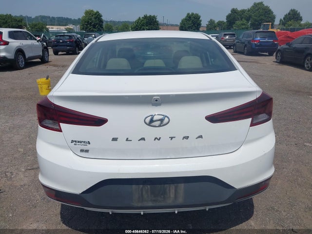 Hyundai ELANTRA SE 2019 5NPD74LFXKH494829 Image 16