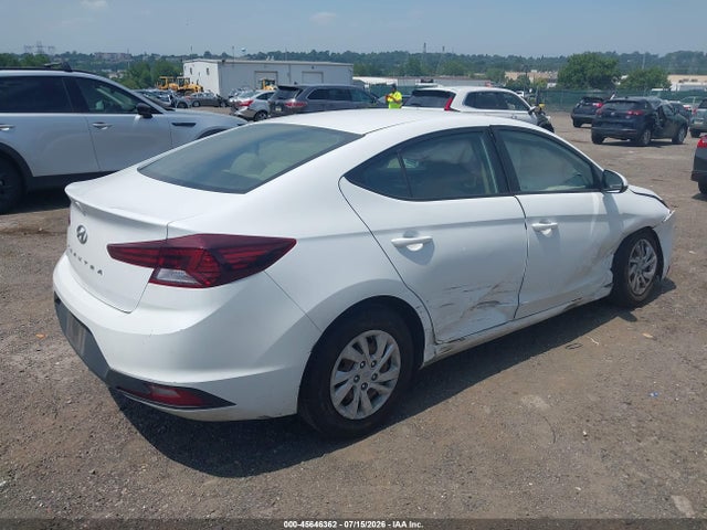 Hyundai ELANTRA SE 2019 5NPD74LFXKH494829 Image 4