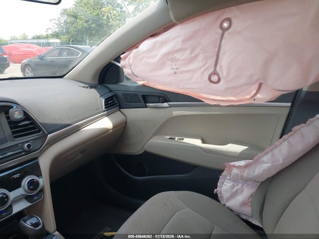 Hyundai ELANTRA SE 2019 5NPD74LFXKH494829 Image 5