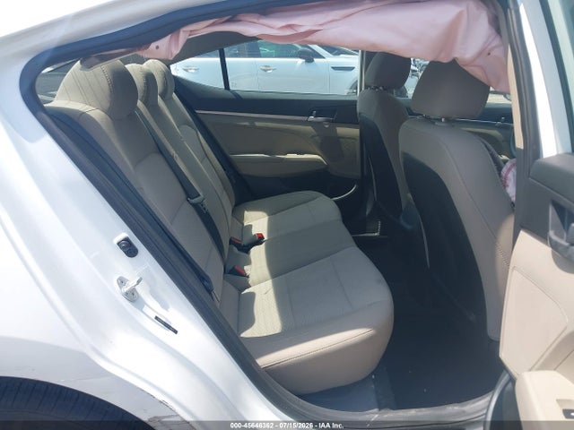 Hyundai ELANTRA SE 2019 5NPD74LFXKH494829 Image 8