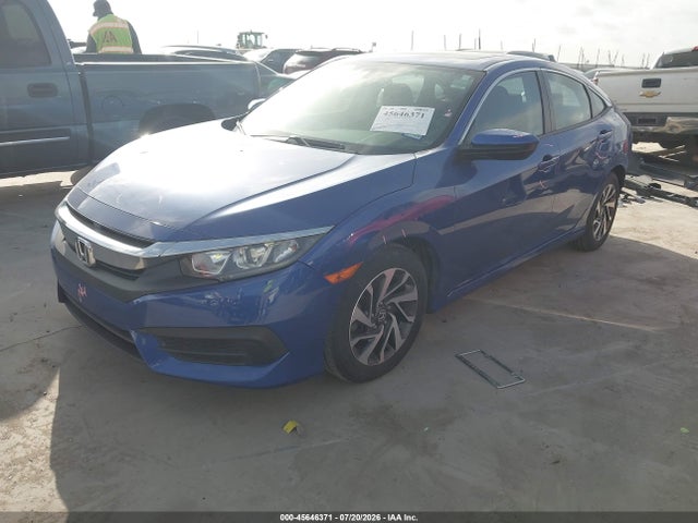 Продаж на аукціоні авто 2018 Honda Civic Ex, vin: 19XFC2F79JE021715, номер лоту: 45646371