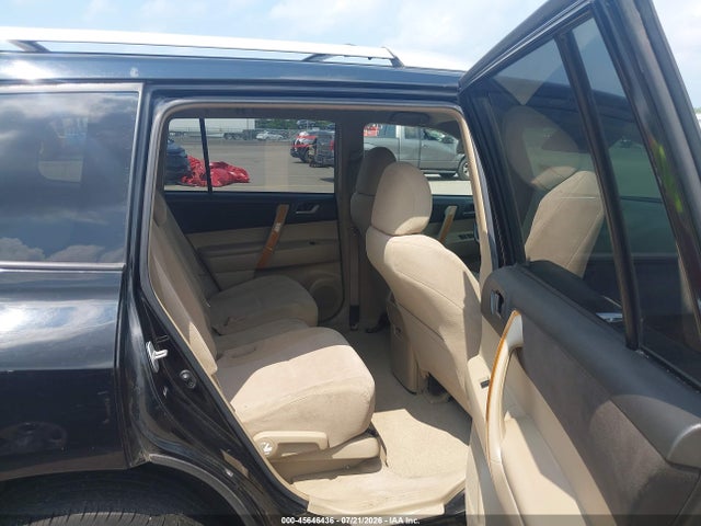 45646436 :رقم المزاد ، JTEEW41A282008180 vin ، 2008 Toyota Highlander Hybrid مزاد بيع