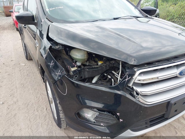 Продаж на аукціоні авто 2017 Ford Escape Se, vin: 1FMCU9GD5HUC62305, номер лоту: 45646475