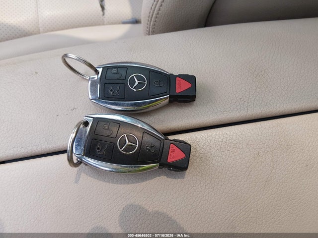 45646502 :رقم المزاد ، WDC0G4KB9GF022260 vin ، 2016 Mercedes-benz Glc 300 4matic مزاد بيع