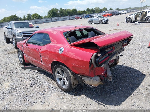 45646569 :رقم المزاد ، 2C3CDZAG5GH256582 vin ، 2016 Dodge Challenger Sxt مزاد بيع