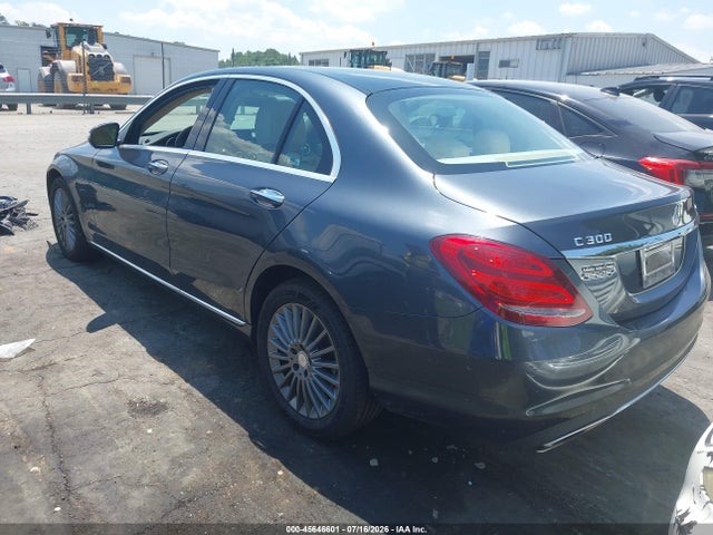 45646601 :رقم المزاد ، 55SWF4KB1FU038358 vin ، 2015 Mercedes-benz C 300 Luxury 4matic مزاد بيع